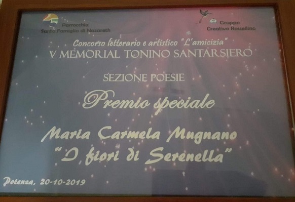 Anna dei fiori di Anna Cassino - Rosa stabilizzata : sai di cosa si tratta?  Una rosa vera che dura per sempre! Grazie al trattamento di stabilizzazione  possiamo conservare intatte, per diversi